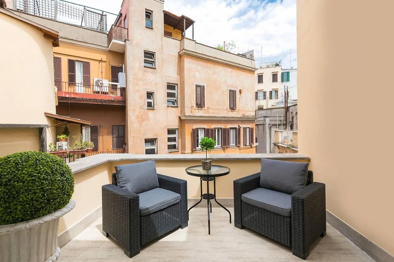 דירות רומא Royal Piazza Di Spagna 0*,  איטליה
